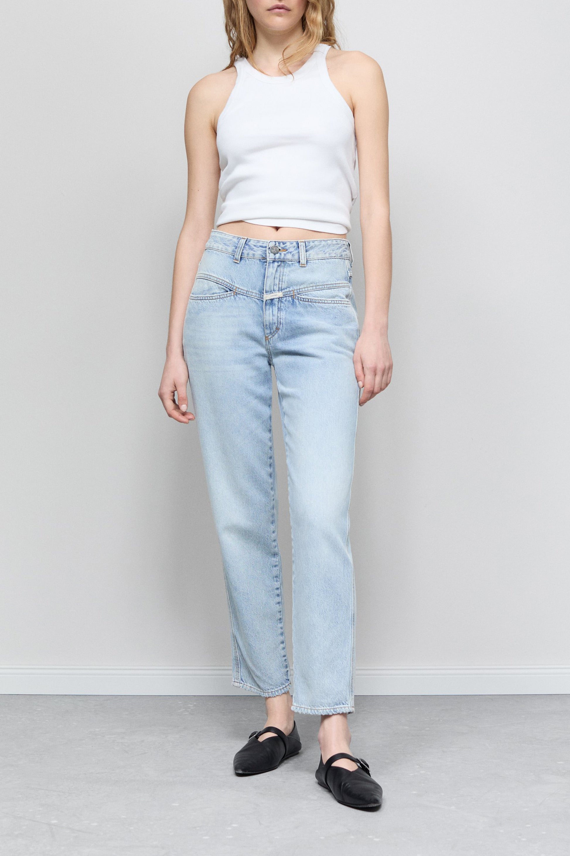 Jeans Pedal Pusher in Light BlueClosed - Anita Hass