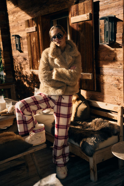 Moon Boot Icon Low 'Heart' in CreamMoon Boot x Anita Hass - Anita Hass