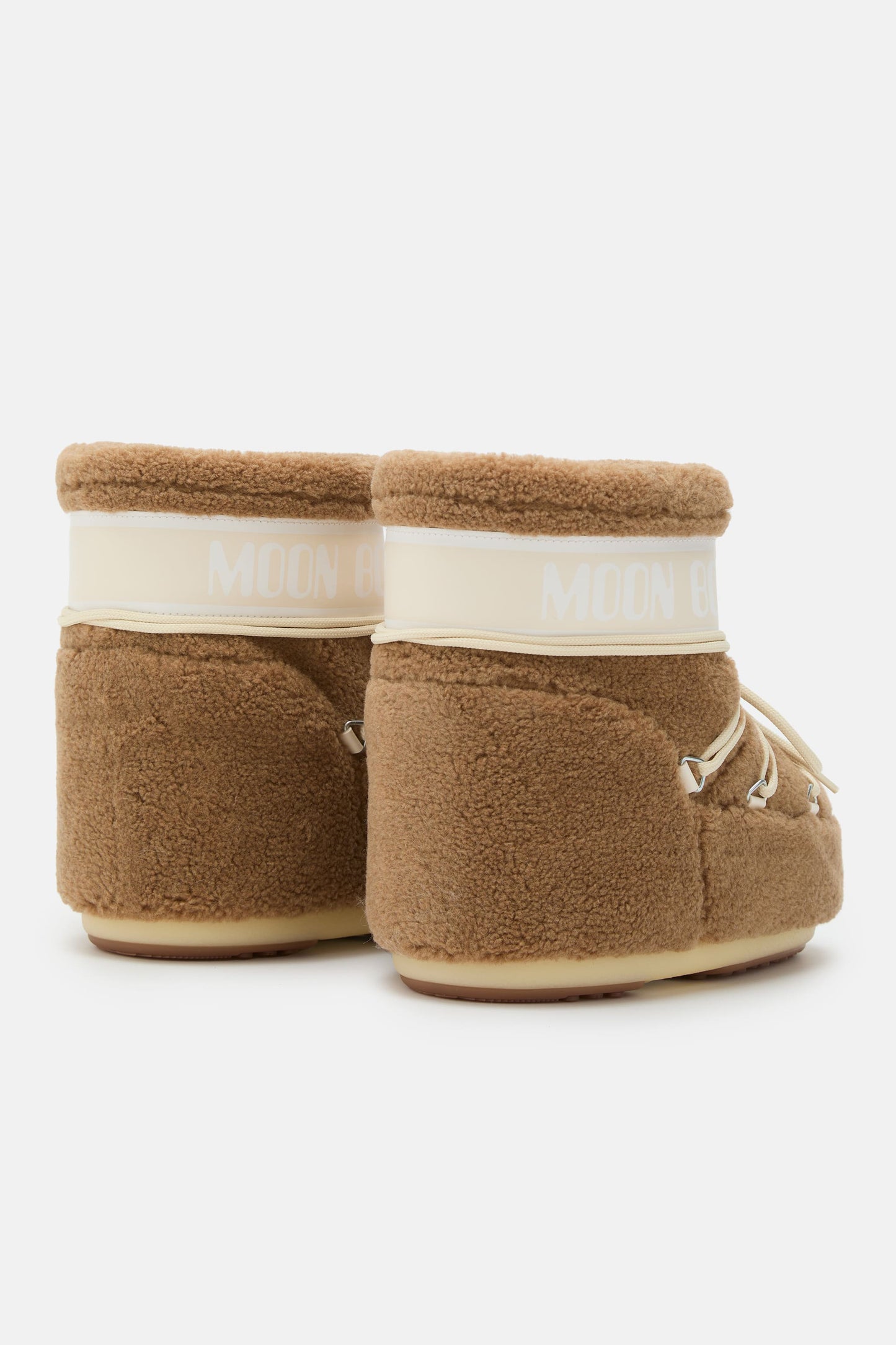 Moon Boot Icon Low Fleece in CamelMoon Boot - Anita Hass