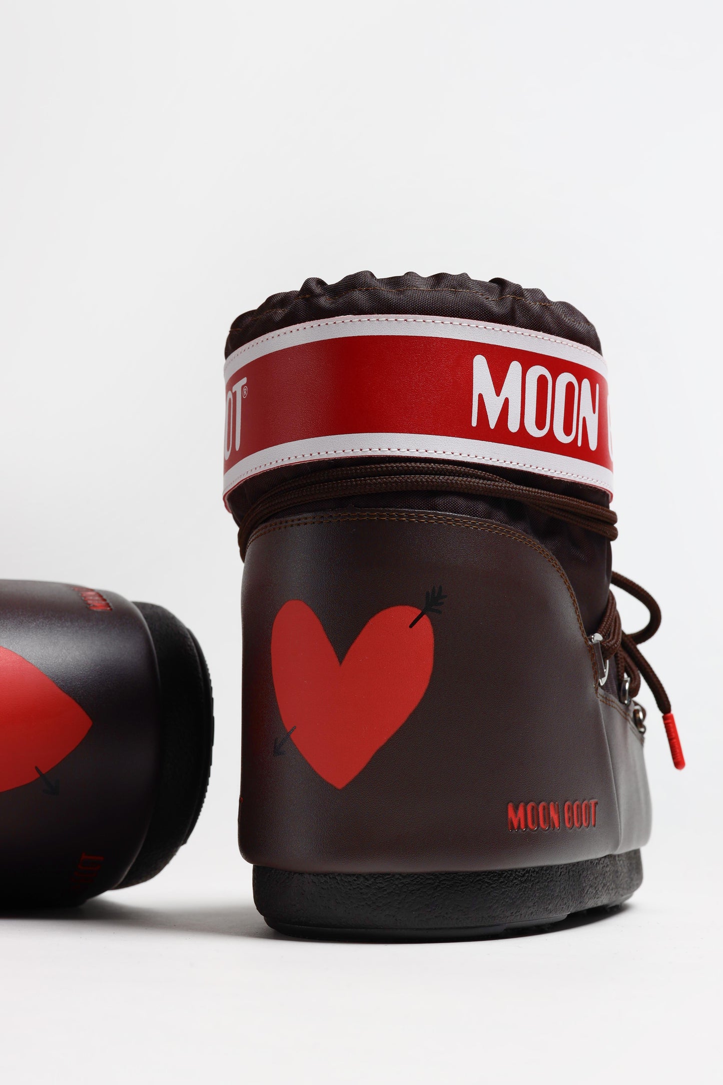 Moon Boot Icon Low 'Heart' in Coffee