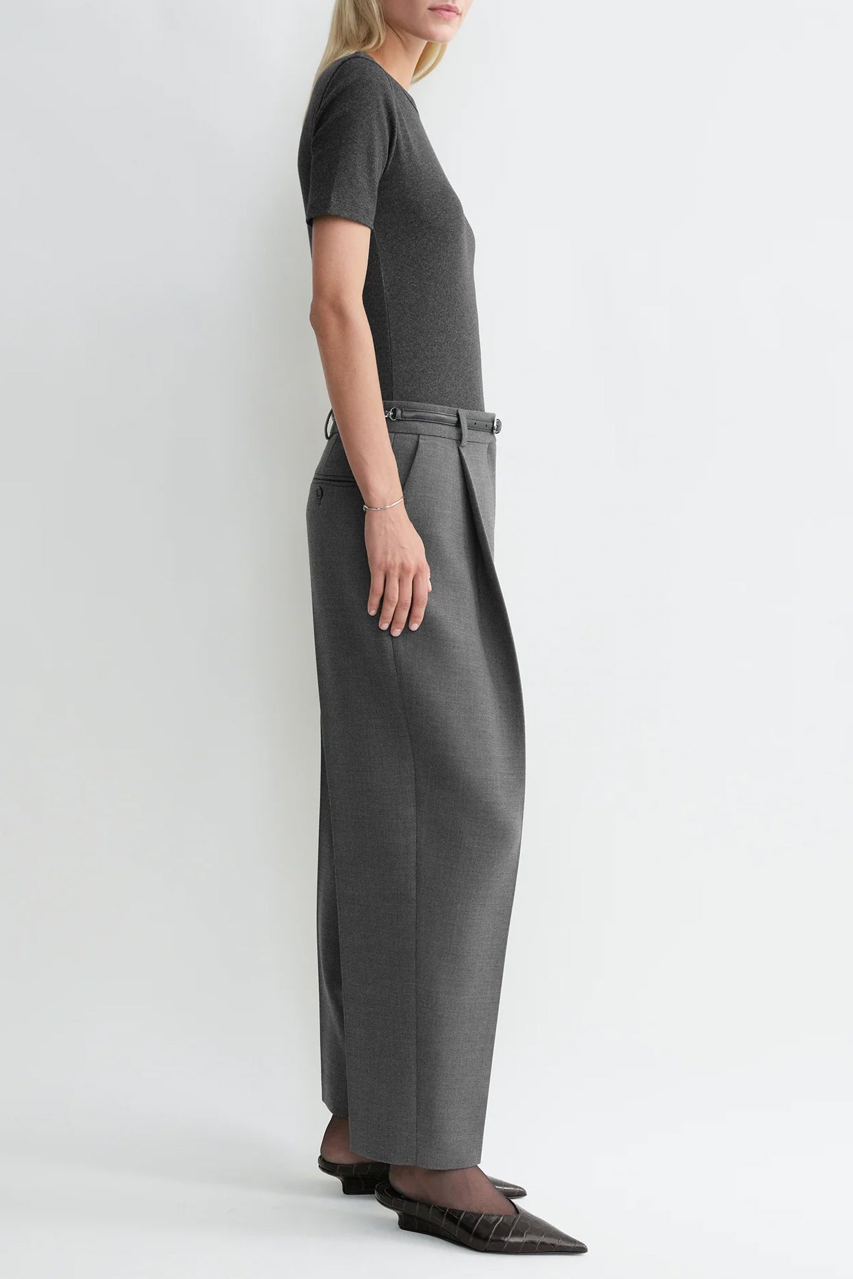 Hose Pleated Straight in Grey Melange