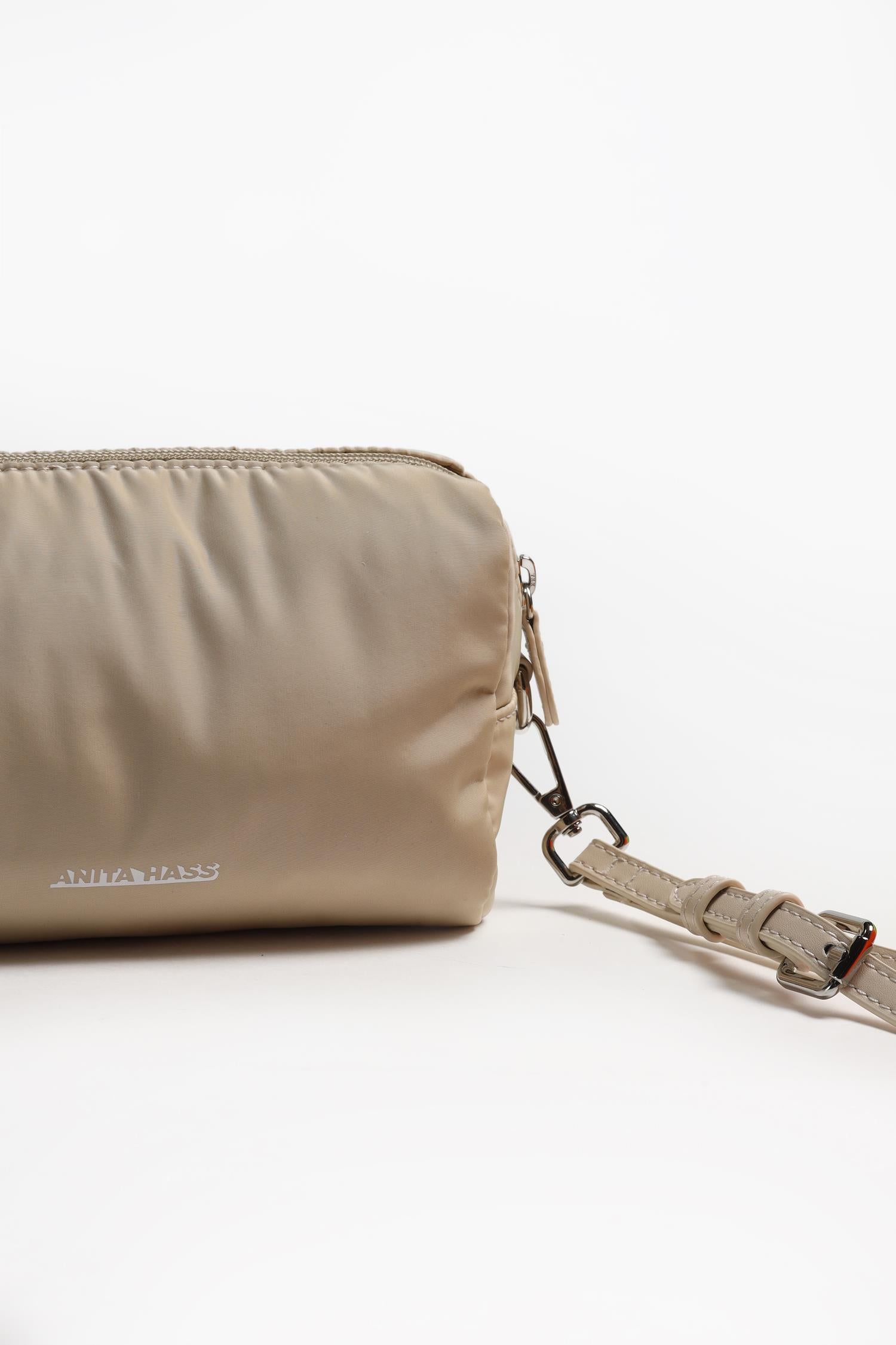 Pouch 'Heart' in Beige NylonAnita Hass - Anita Hass