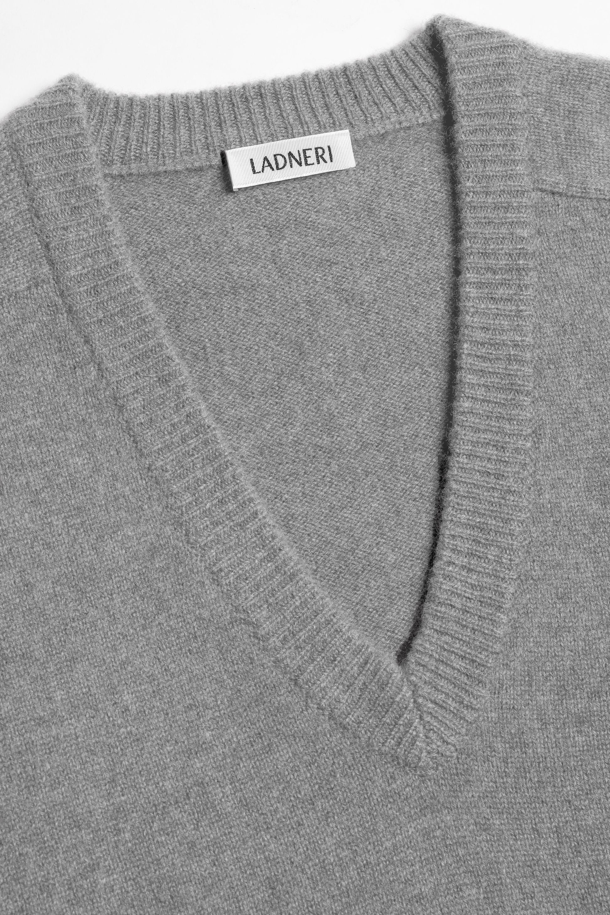 Pullover Joey in Mid Grey MelangeLadneri Men - Anita Hass