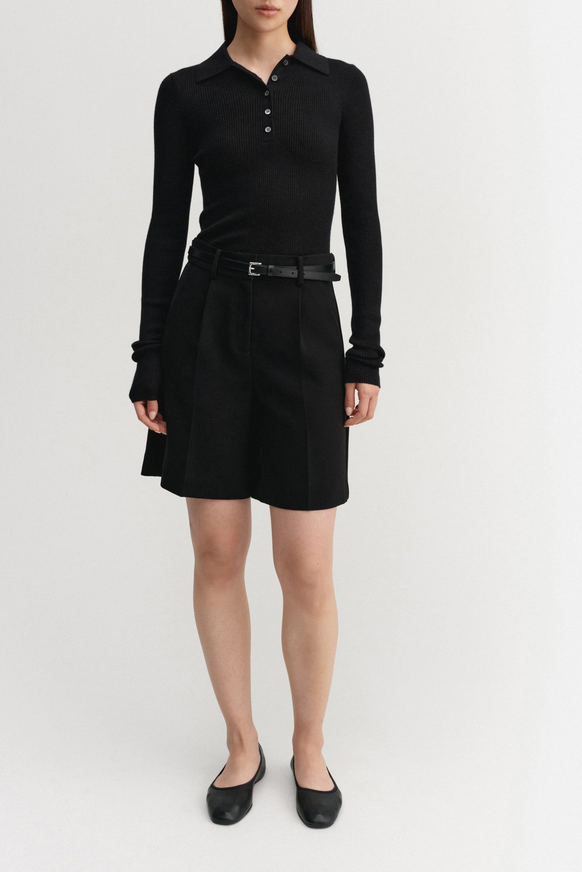 Shorts Blair Crepe in SchwarzAlmada Label - Anita Hass