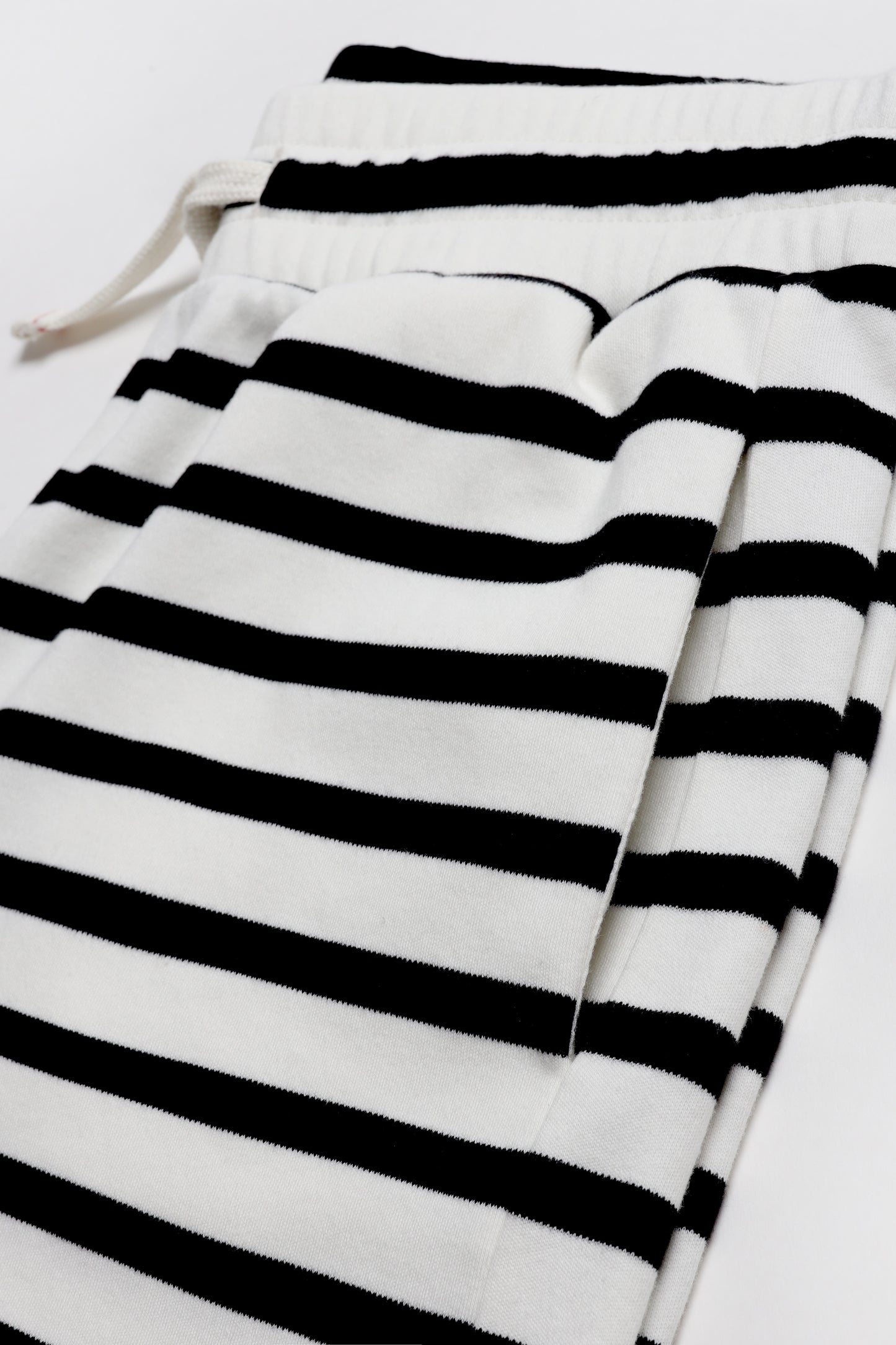 Shorts Breeze in Schwarz/IvoryAnita Hass - Anita Hass