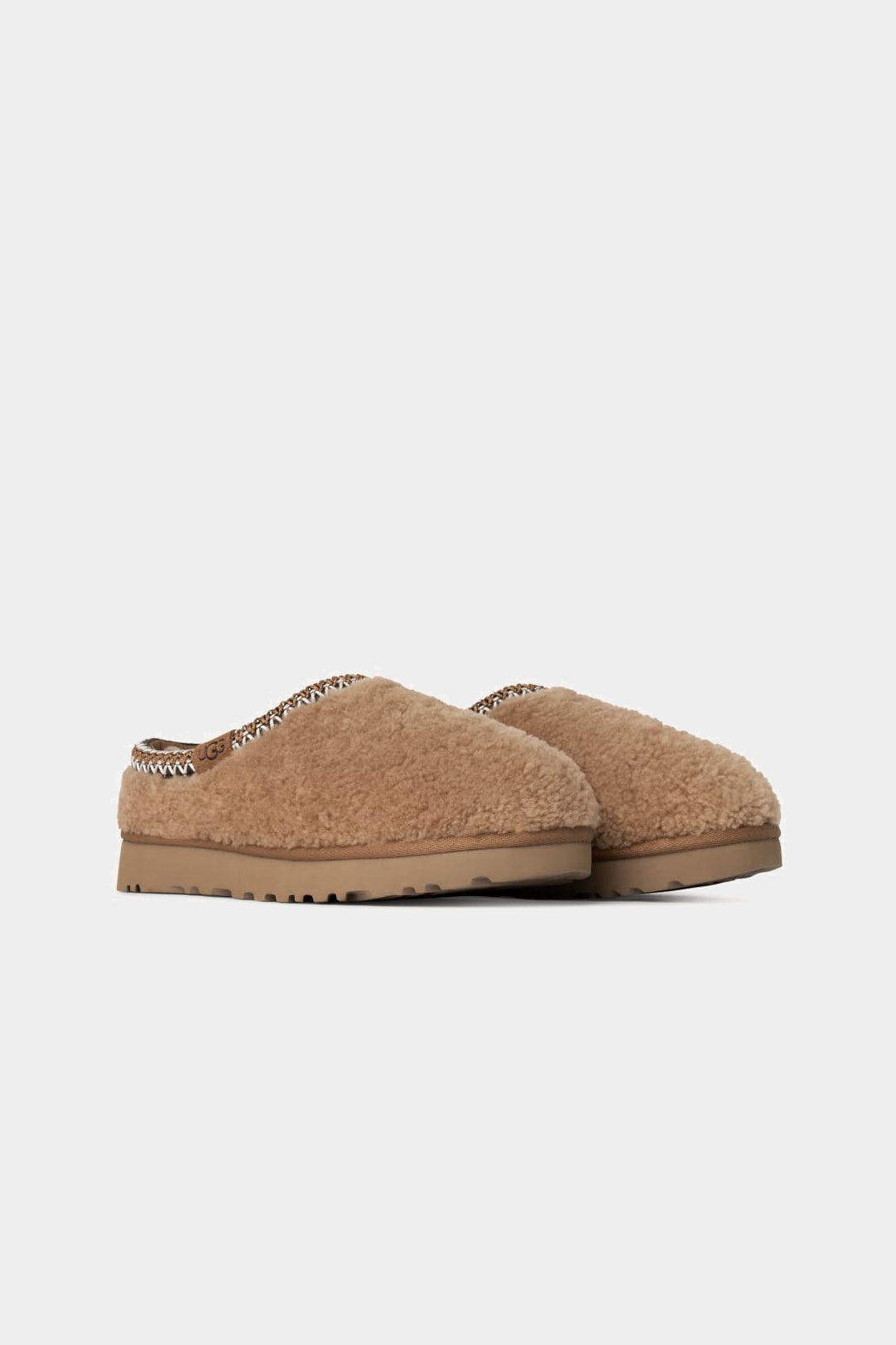 Slipper Tasman Maxi Curly in ChestnutUGG - Anita Hass