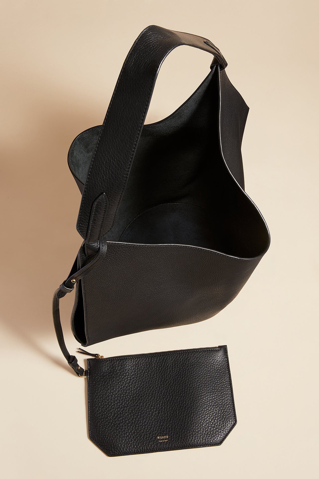 Tasche Lotus Medium in Schwarz PebbledKhaite - Anita Hass