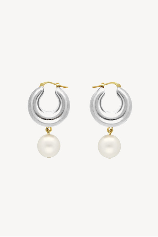 Circlet Pearl earrings in silver