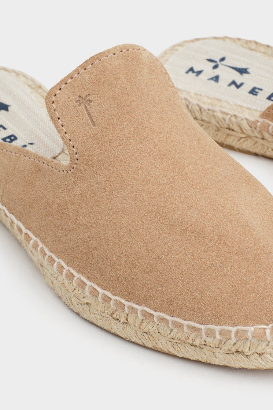 Chunky mules in vintage taupe