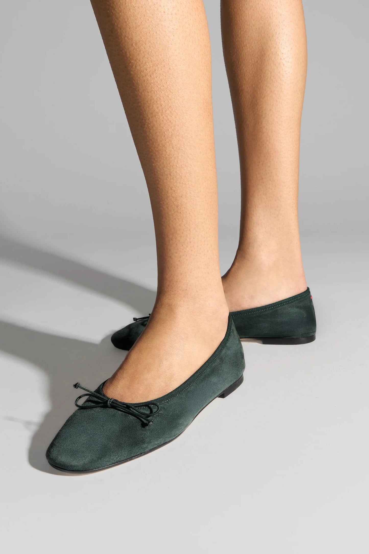 Ballerinas Tiby in Suede Moss Aeyde