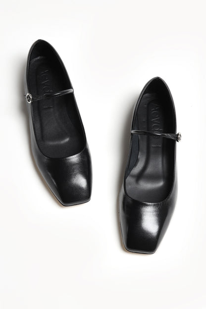 Ballerinas Uma in Schwarz aeyde