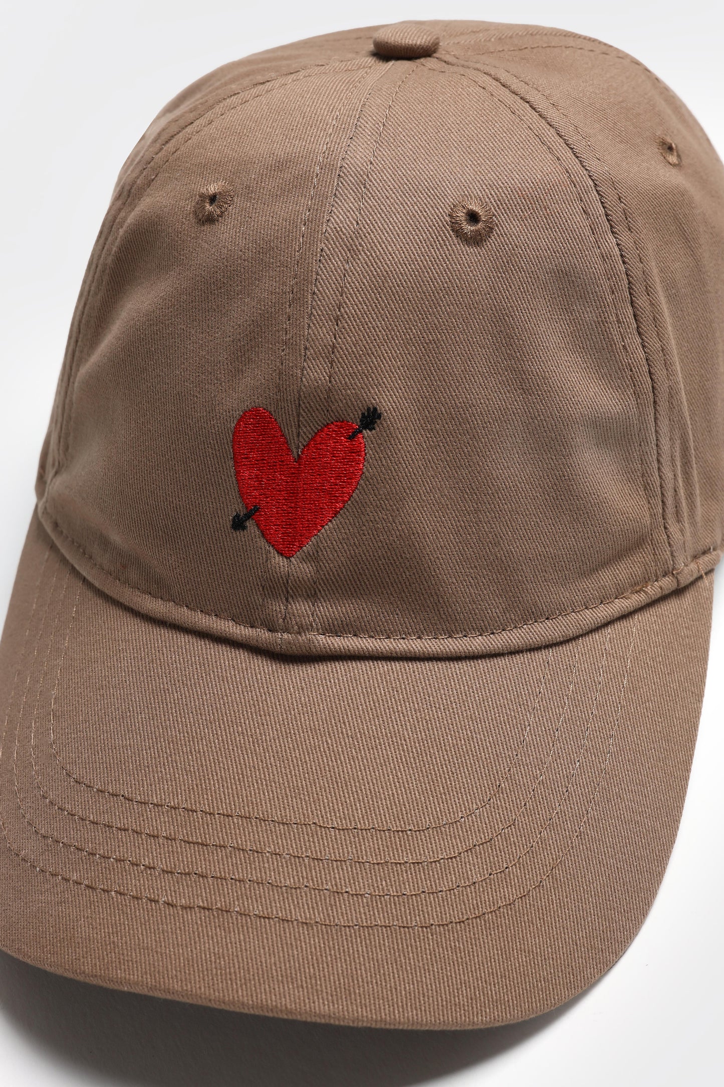Cap Heart in Safari - Anita Hass