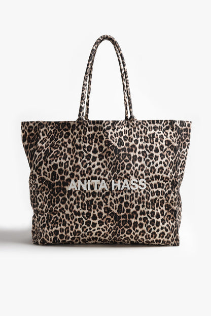 Shopper 'Heart' Large in Leo Anita Hass