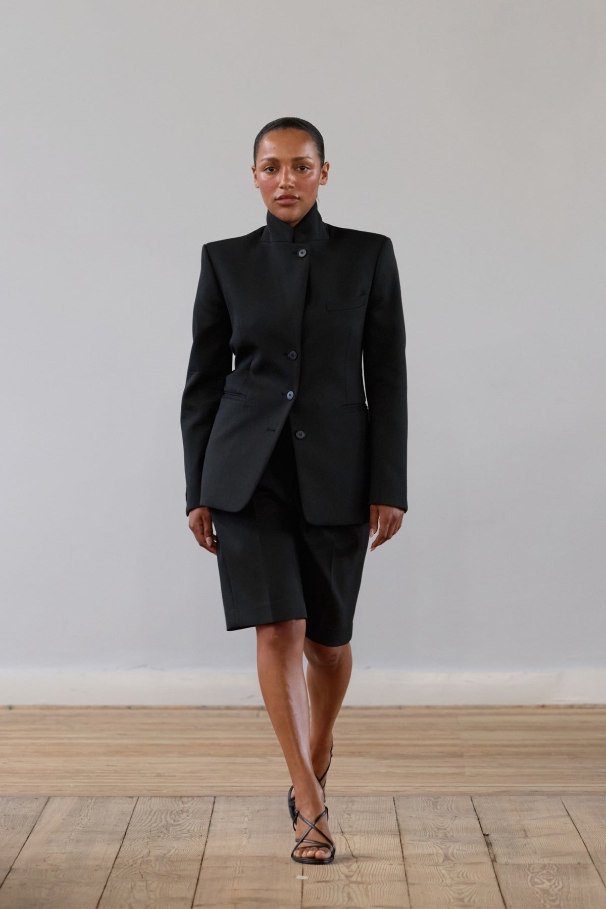 Blazer Cillian in Schwarz Almada Label