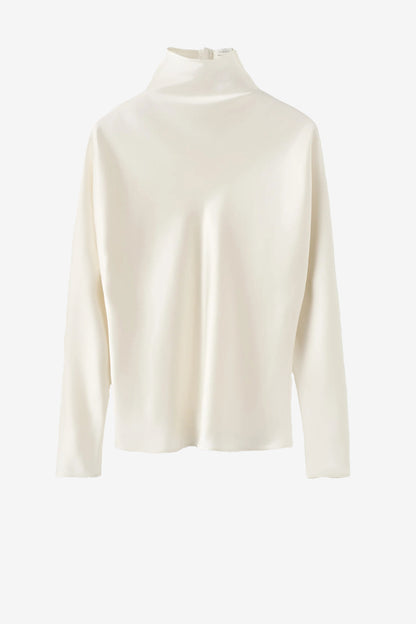 Maddy Blouse in Vanilla