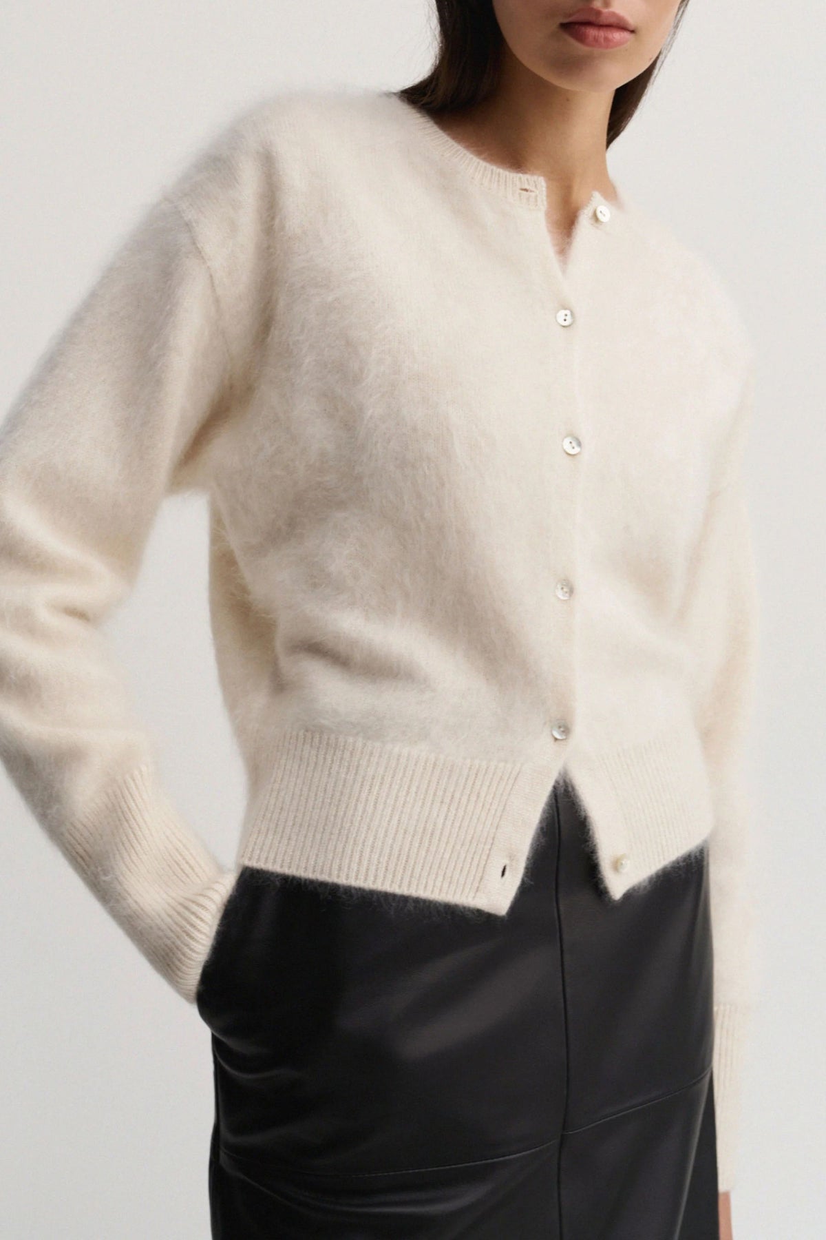 Cardigan Coco in Brushed Vanilla Almada Label