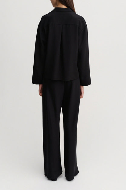 Hose Philine in Schwarz Almada Label