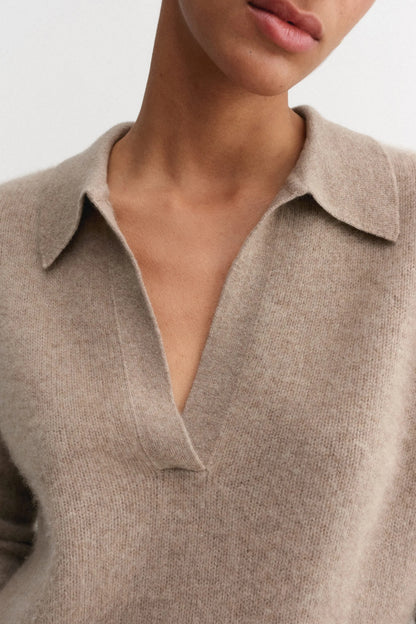 Pullover Kaia in Nougat Almada Label