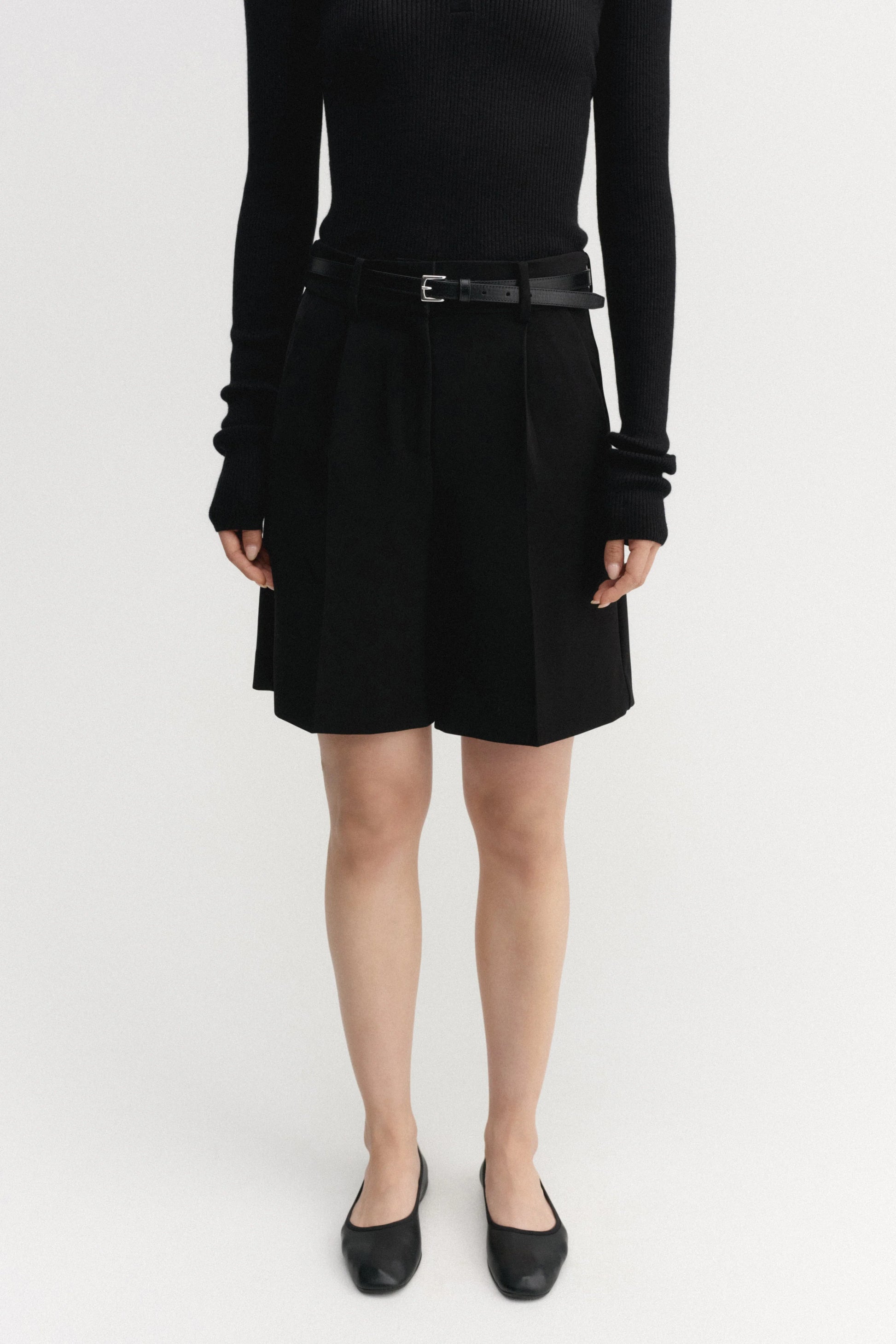 Blair Crepe-short in zwart van Almada Label - Anita Hass
