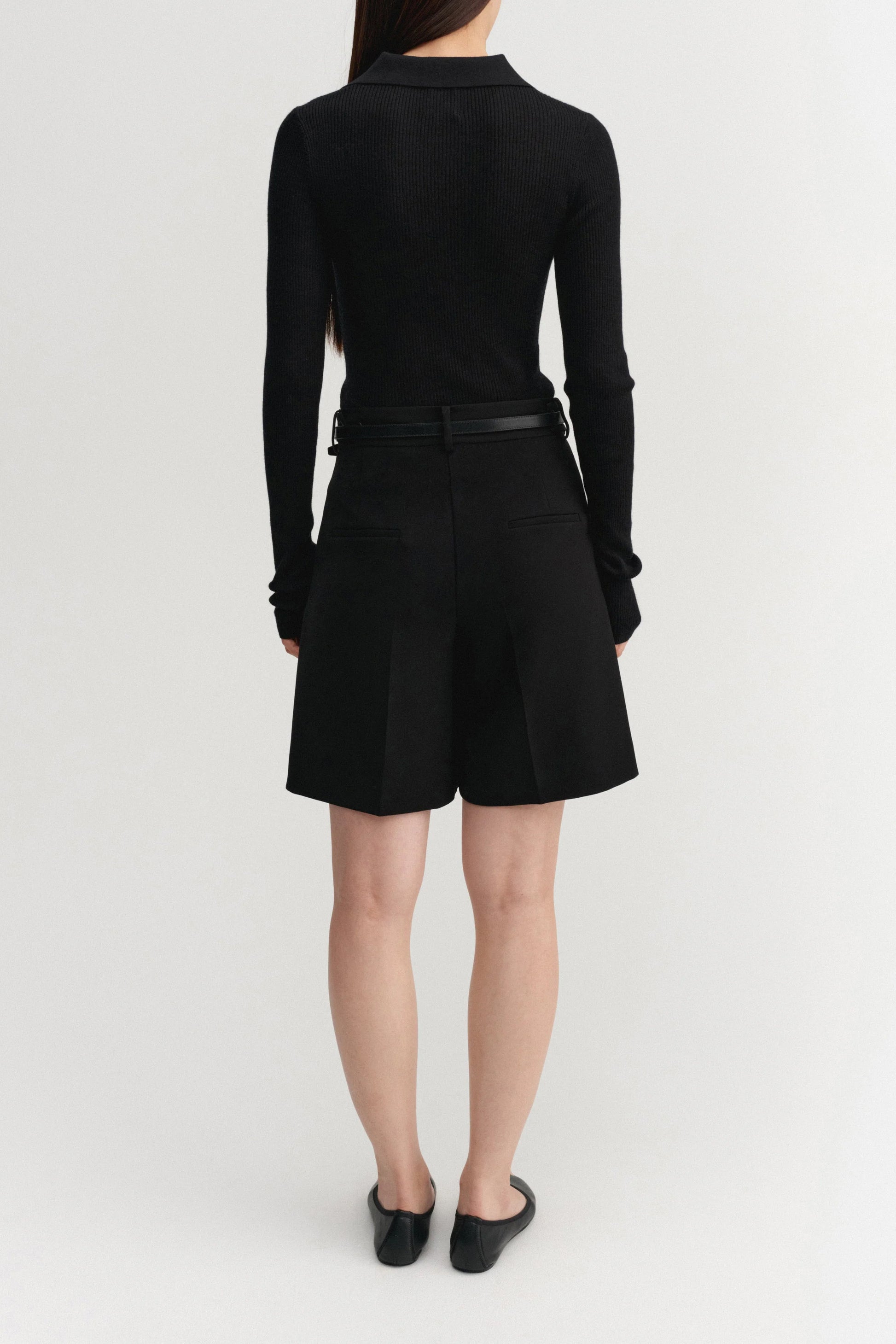 Blair Crepe-short in zwart van Almada Label - Anita Hass