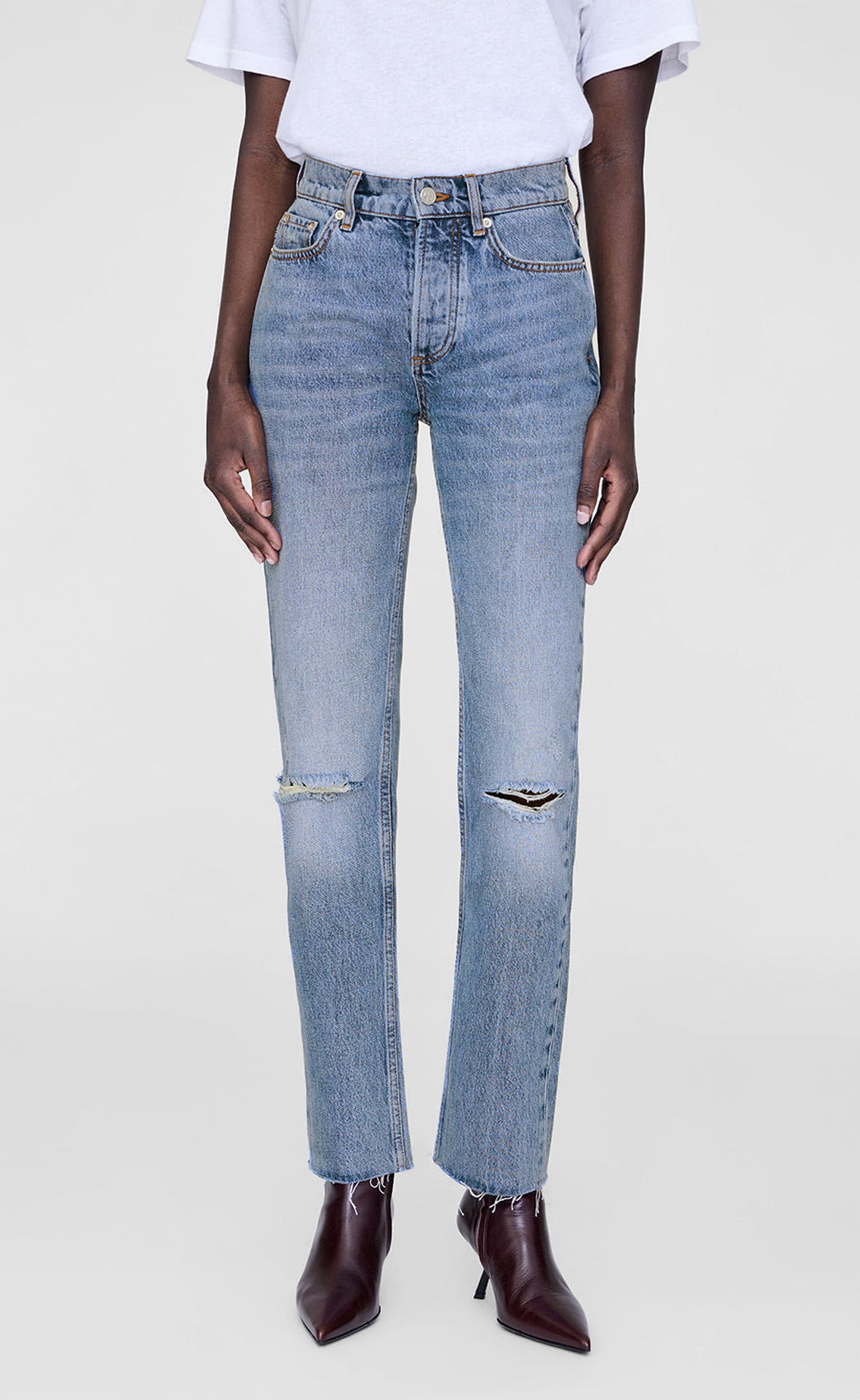 Jeans Bruno in Destructed Antique BlueAnine Bing - Anita Hass