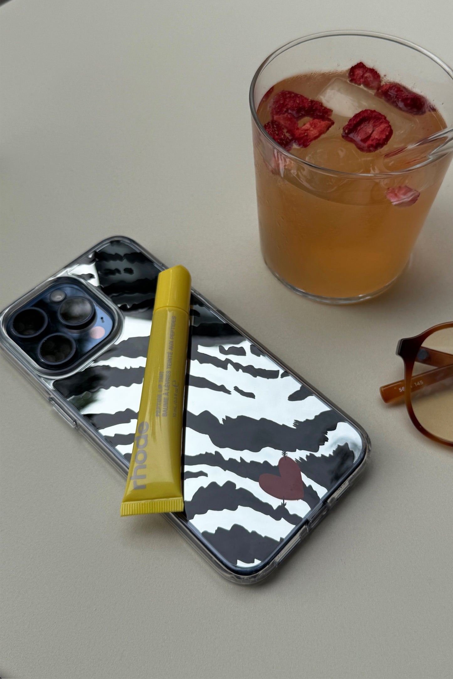 Handyhülle 'Zebra' in MirrorAnita Hass - Anita Hass