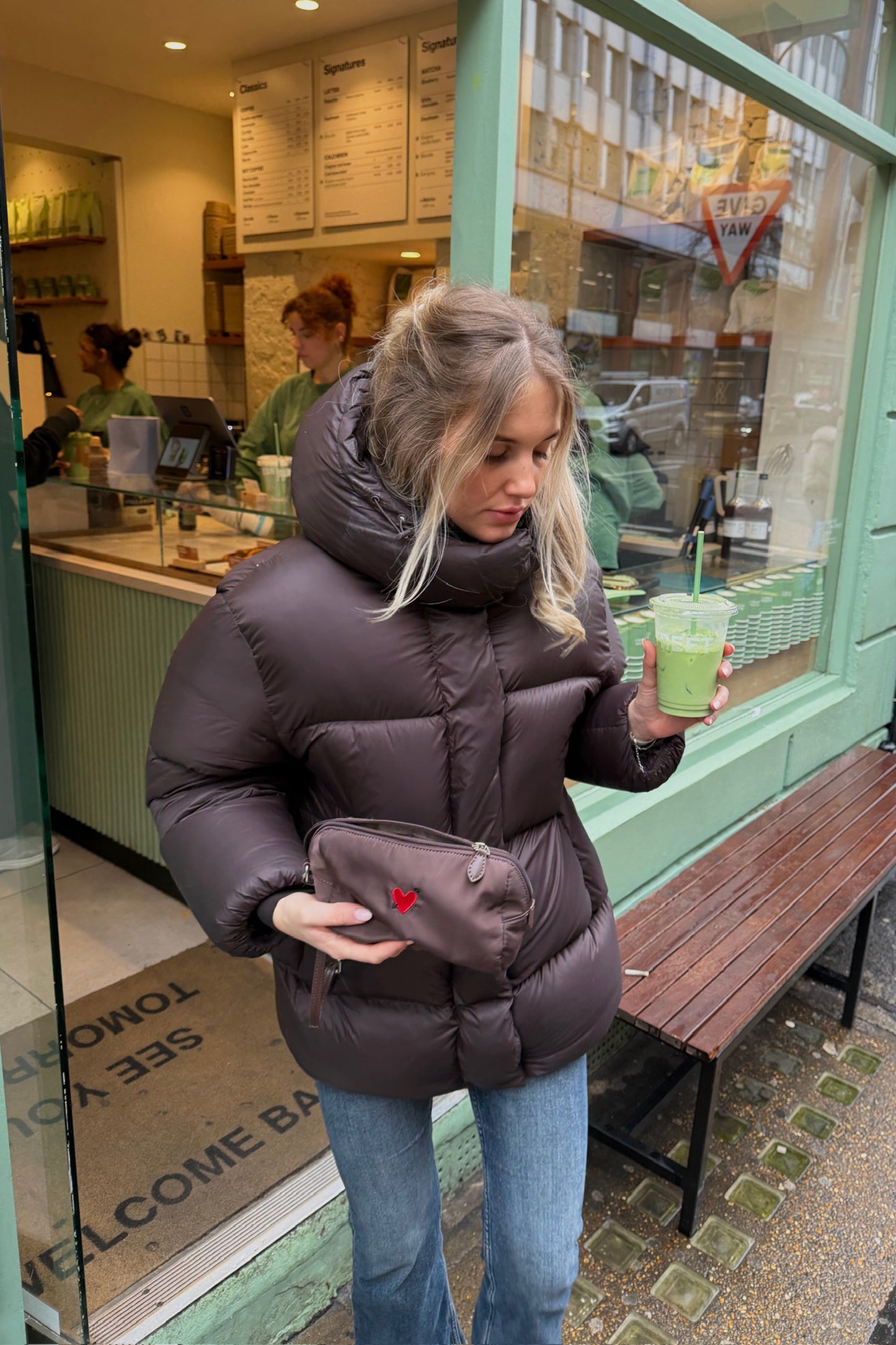 Pouch 'Heart' in Brown Nylon