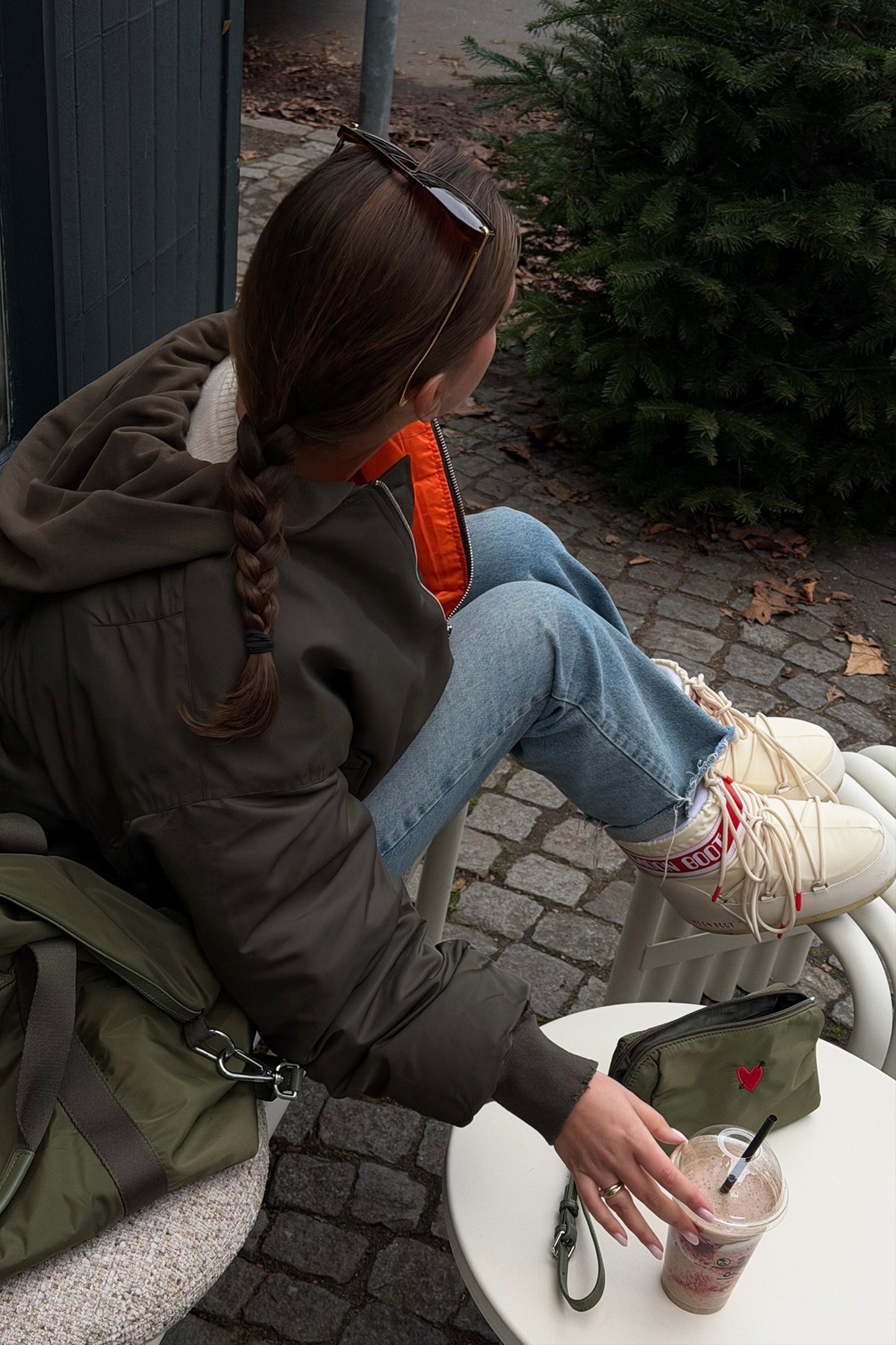 Pouch 'Heart' in Oliv Nylon