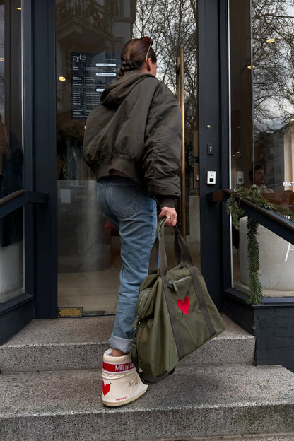 Tasche 'Heart' in Oliv NylonAnita Hass - Anita Hass