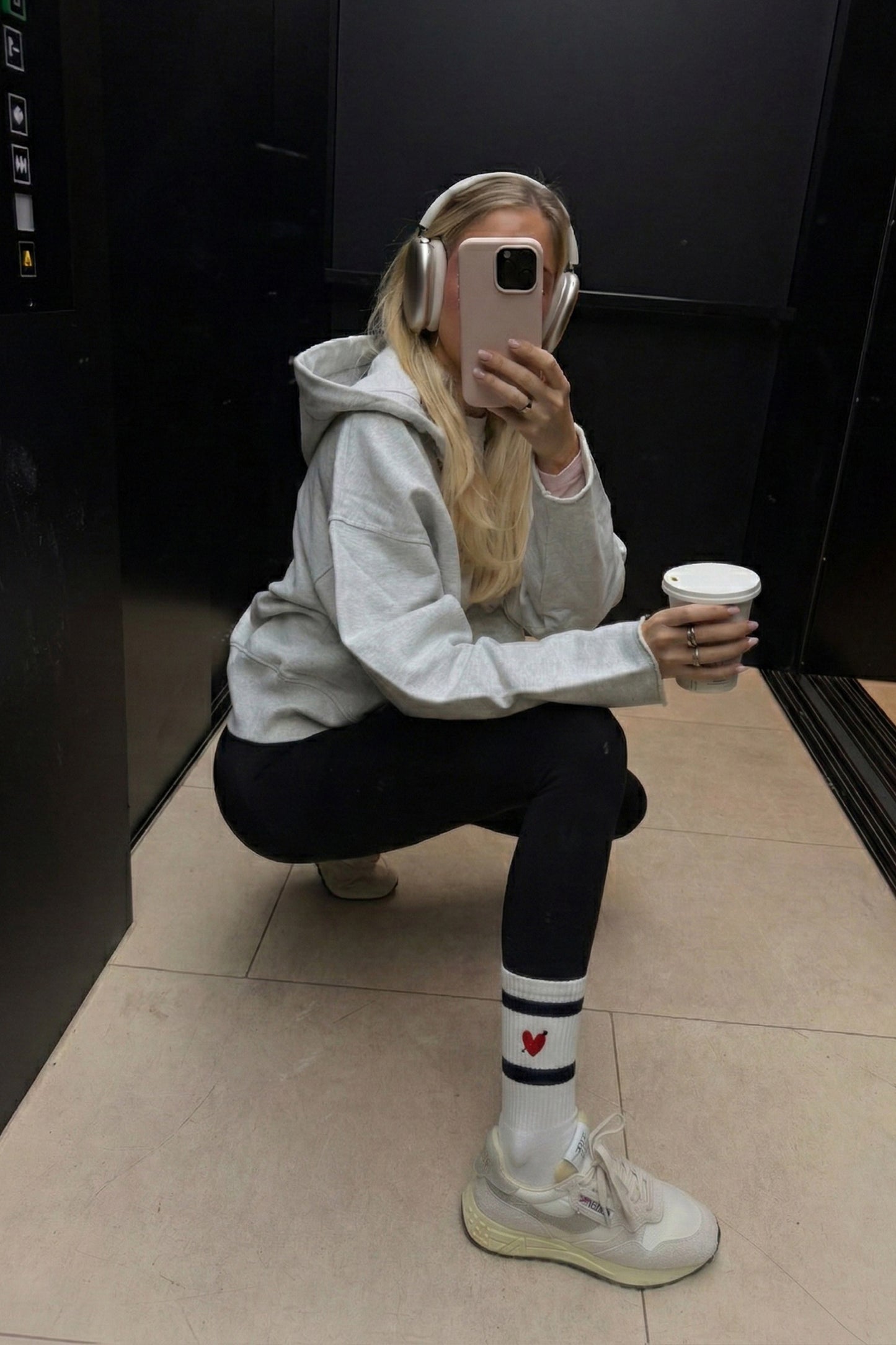 Heart sports socks in Off White/Navy