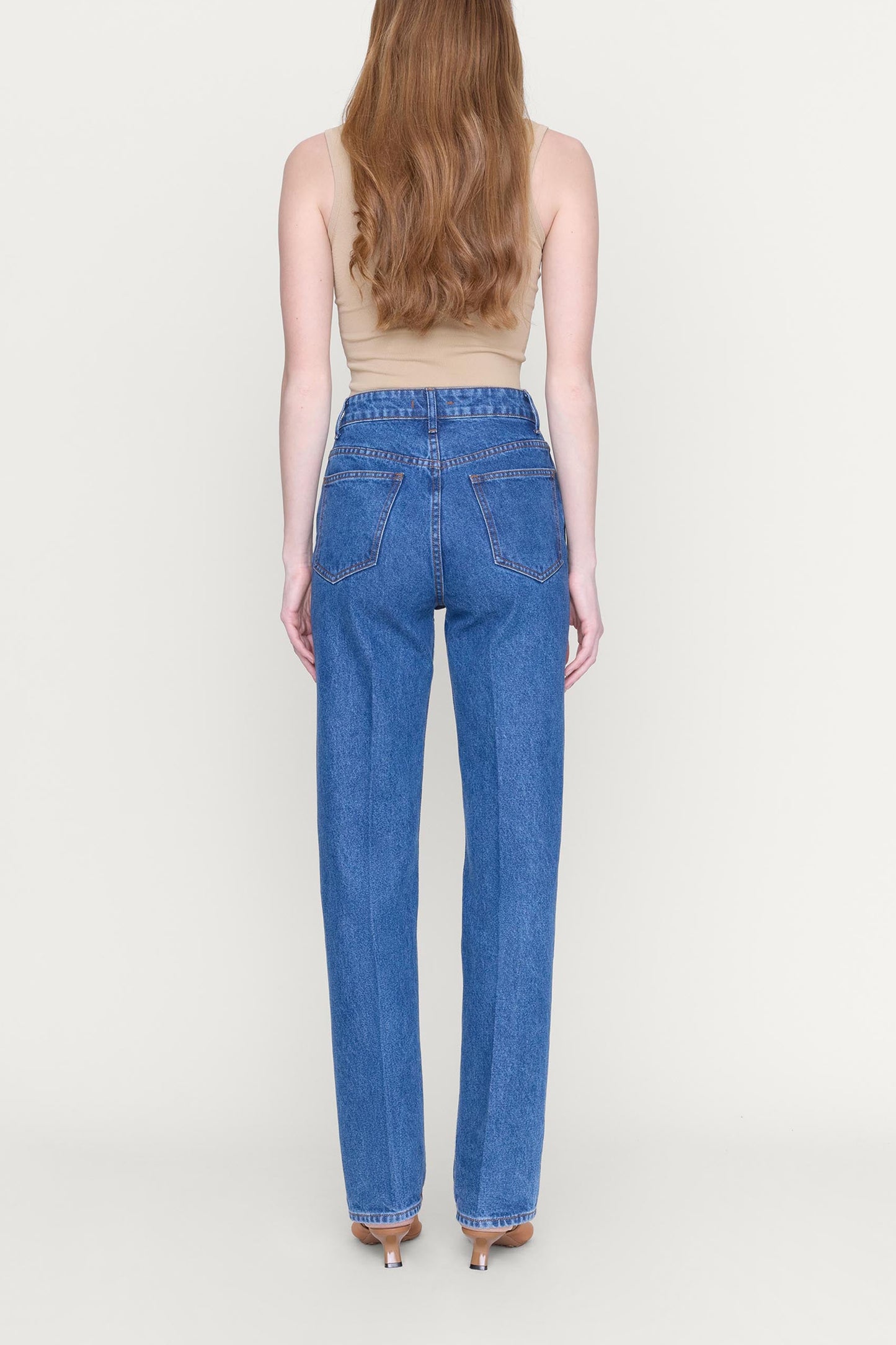 Jeans Noon con finitura Horizon Wash