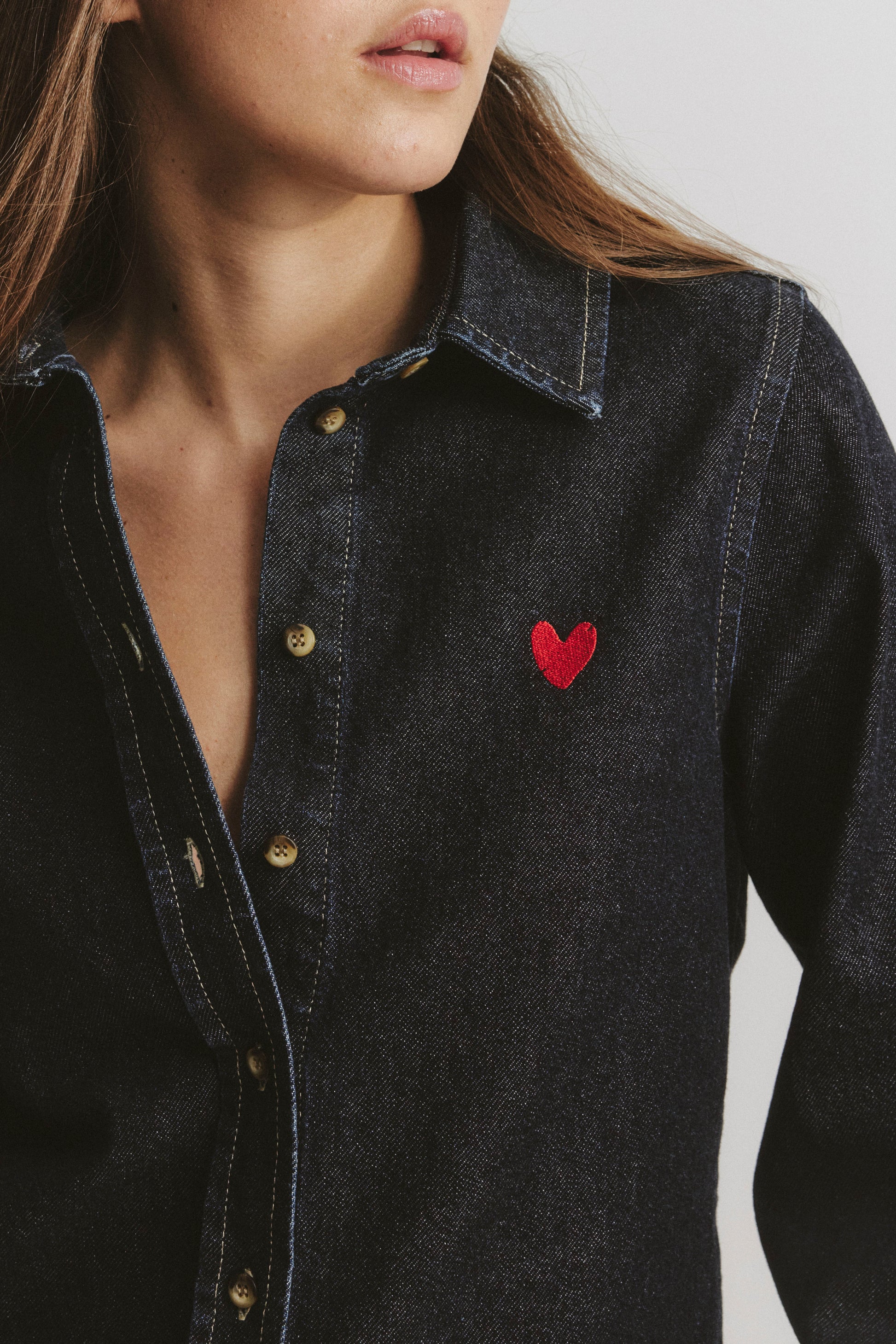 Jeansbluse Classic in Raw Denim Anita Hass
