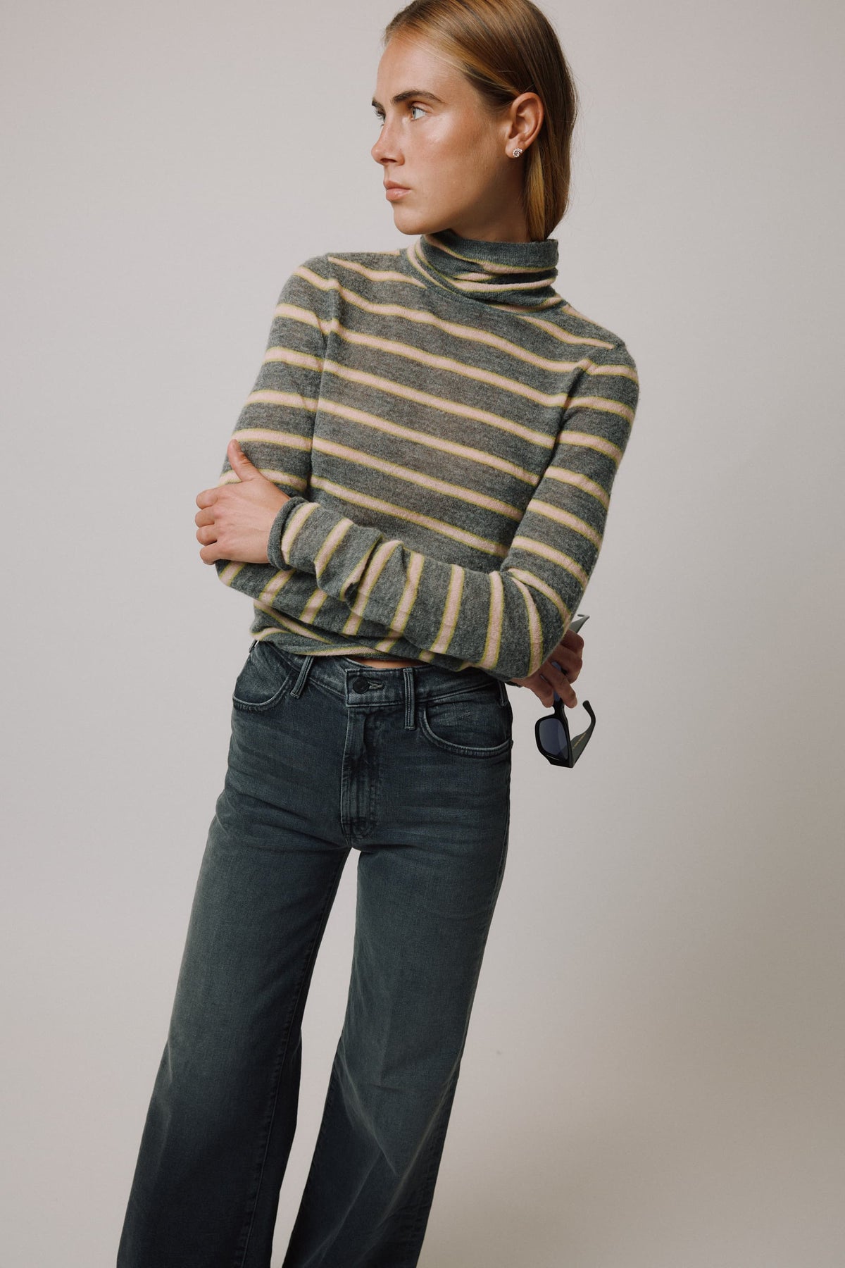 Sweater Indigo in Grey Striped