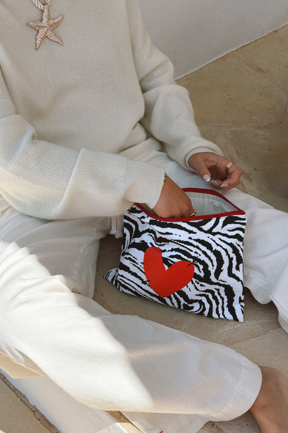 Taschen Set 'Heart' Large in White Zebra Anita Hass