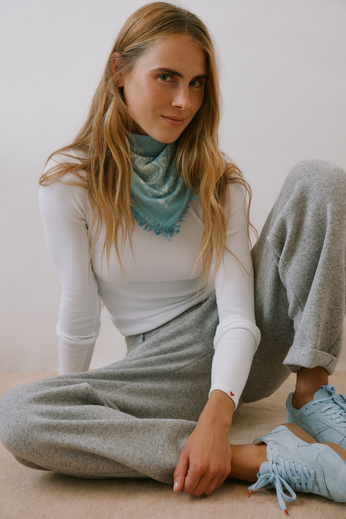 Tuch Wilma in Hellblau/Navy Anita Hass