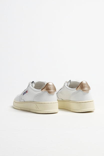 Sneaker 01 Low in Weiß/Gold Autry