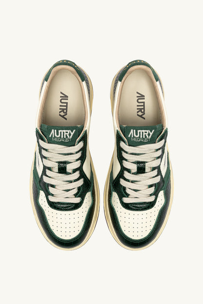 Sneaker Medalist in Marshmallow/Green Autry