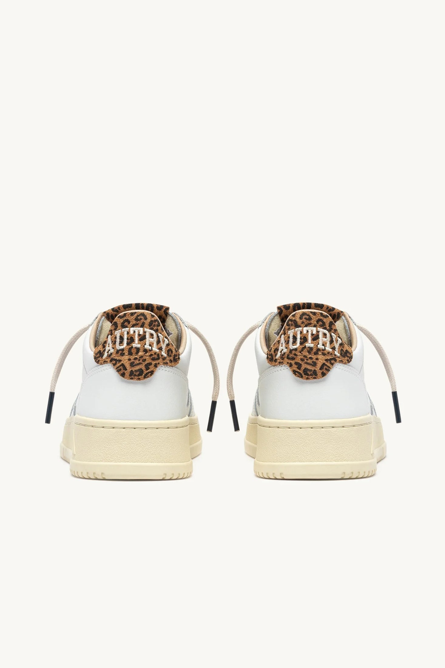 Sneaker Medalist in White/Leopard Autry