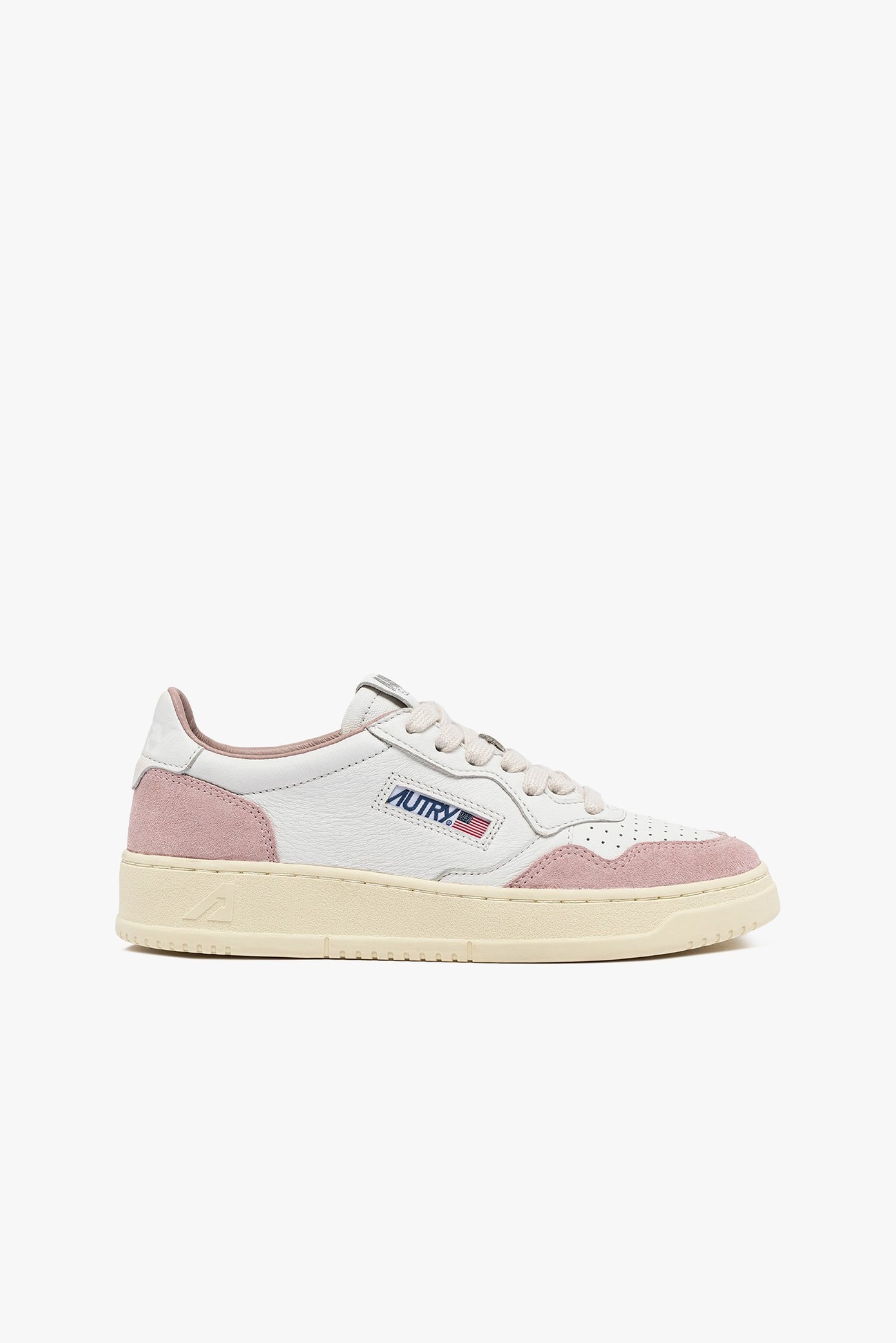 Sneaker Medalist in White/Powder Suede Autry