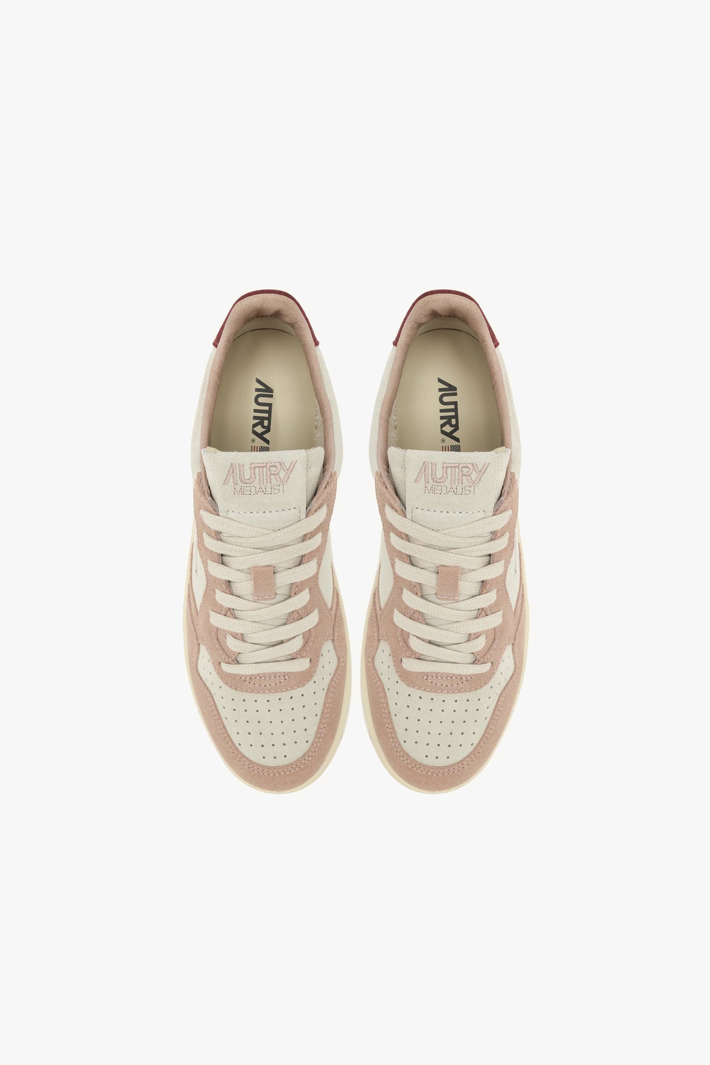 Sneaker Medalist Low in Powder/Ebony Autry