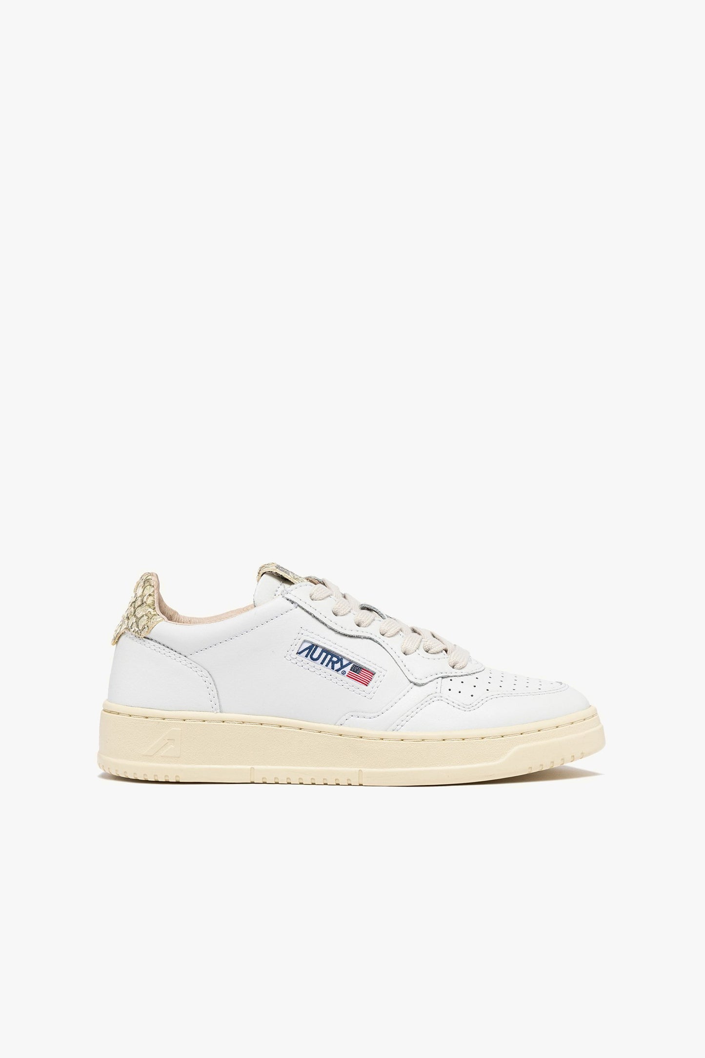 Sneaker Medalist Low in Virgin/Diamond Autry
