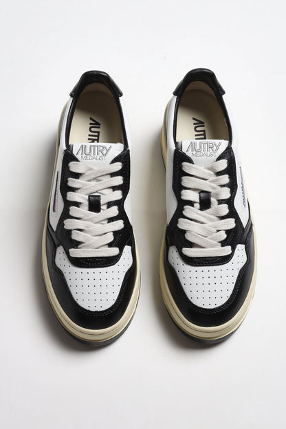 Sneaker Platform in Weiß/Schwarz Autry