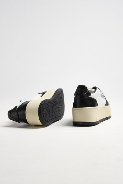 Sneaker Platform in Weiß/Schwarz Autry