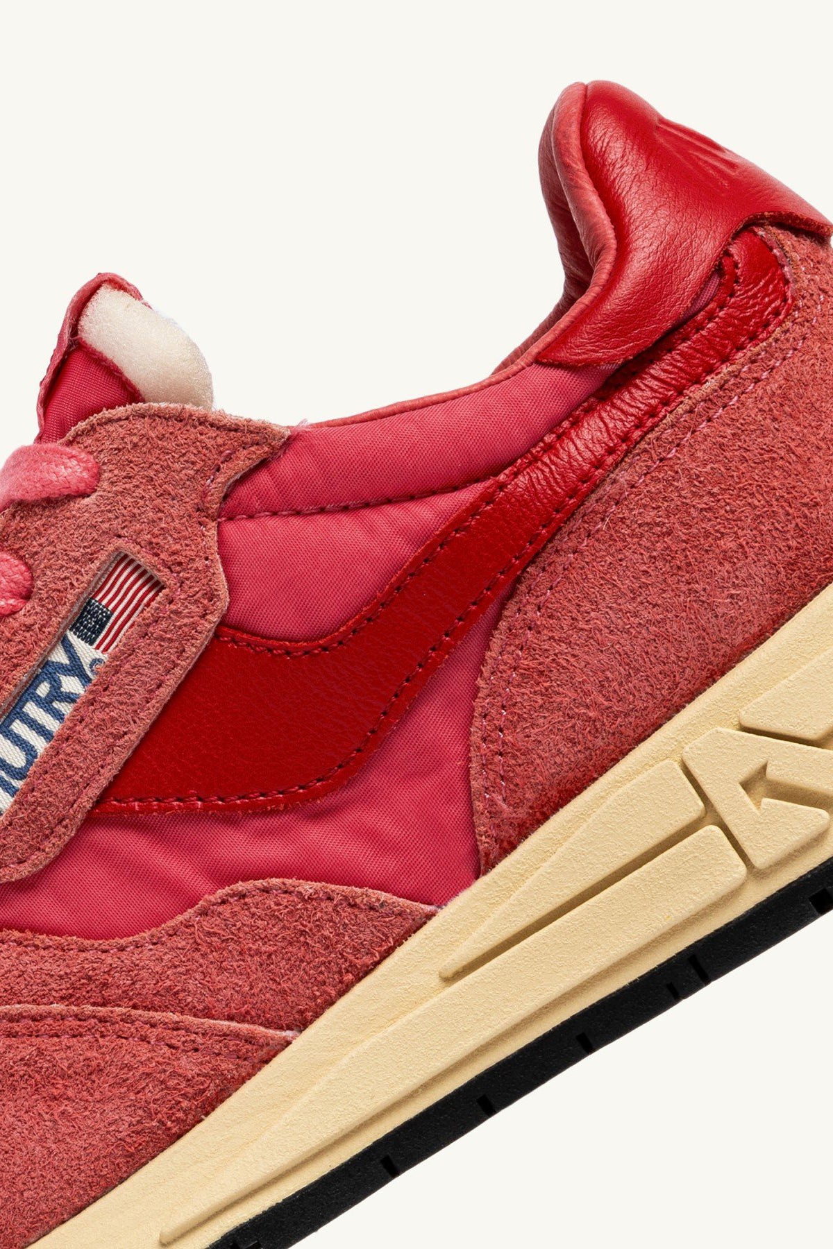 Sneaker Reelwind in Porcelain Rose Autry