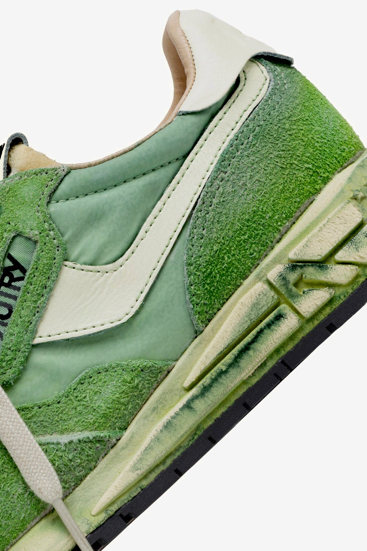 Reelwind Sneakers in Vintage SalviaAutry - Anita Hass