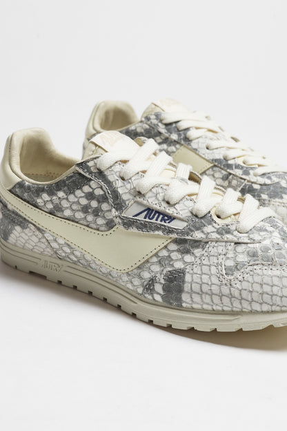 Windspin Sneakers in Rock/RutabagaAutry - Anita Hass