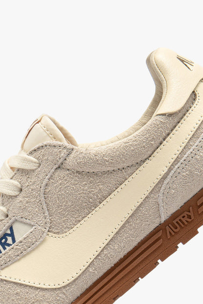 Sneaker Windspin in Greige/Rutabaga Autry