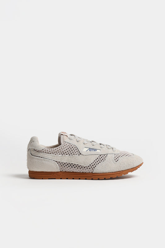Windspin Sneakers in Knit/Suede SandAutry - Anita Hass