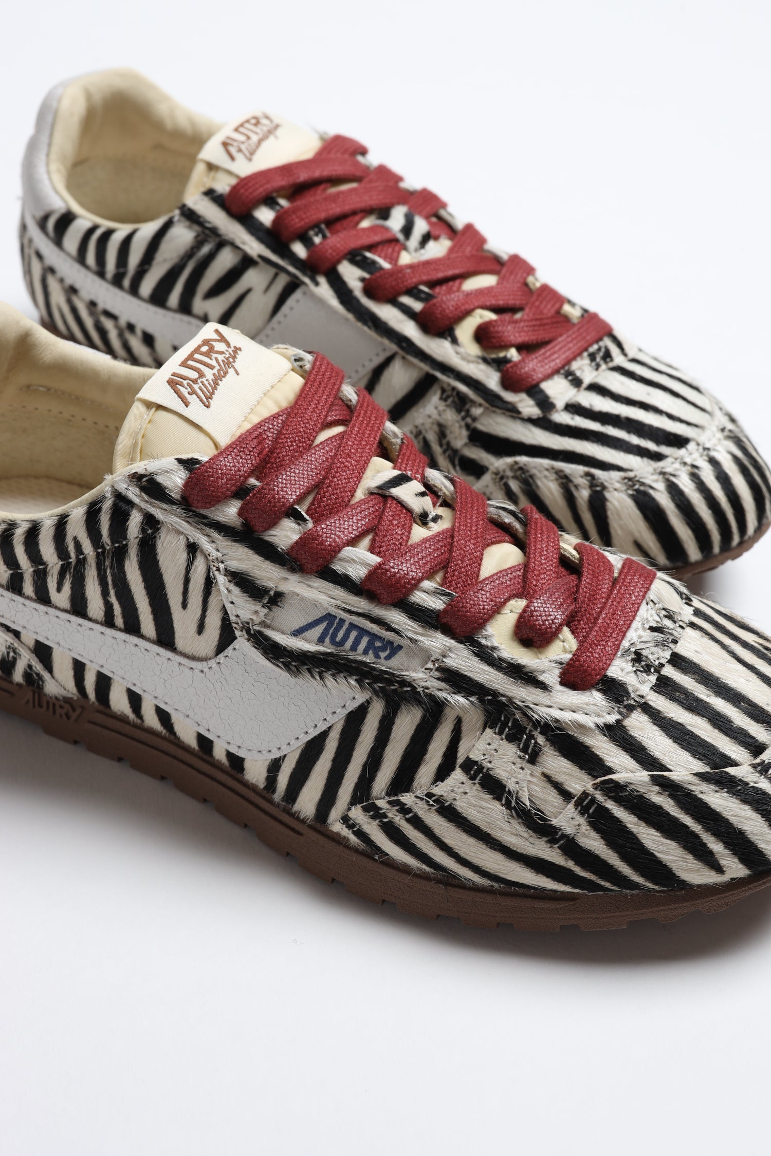 Sneaker Windspin in Pony Zebra/White Autry