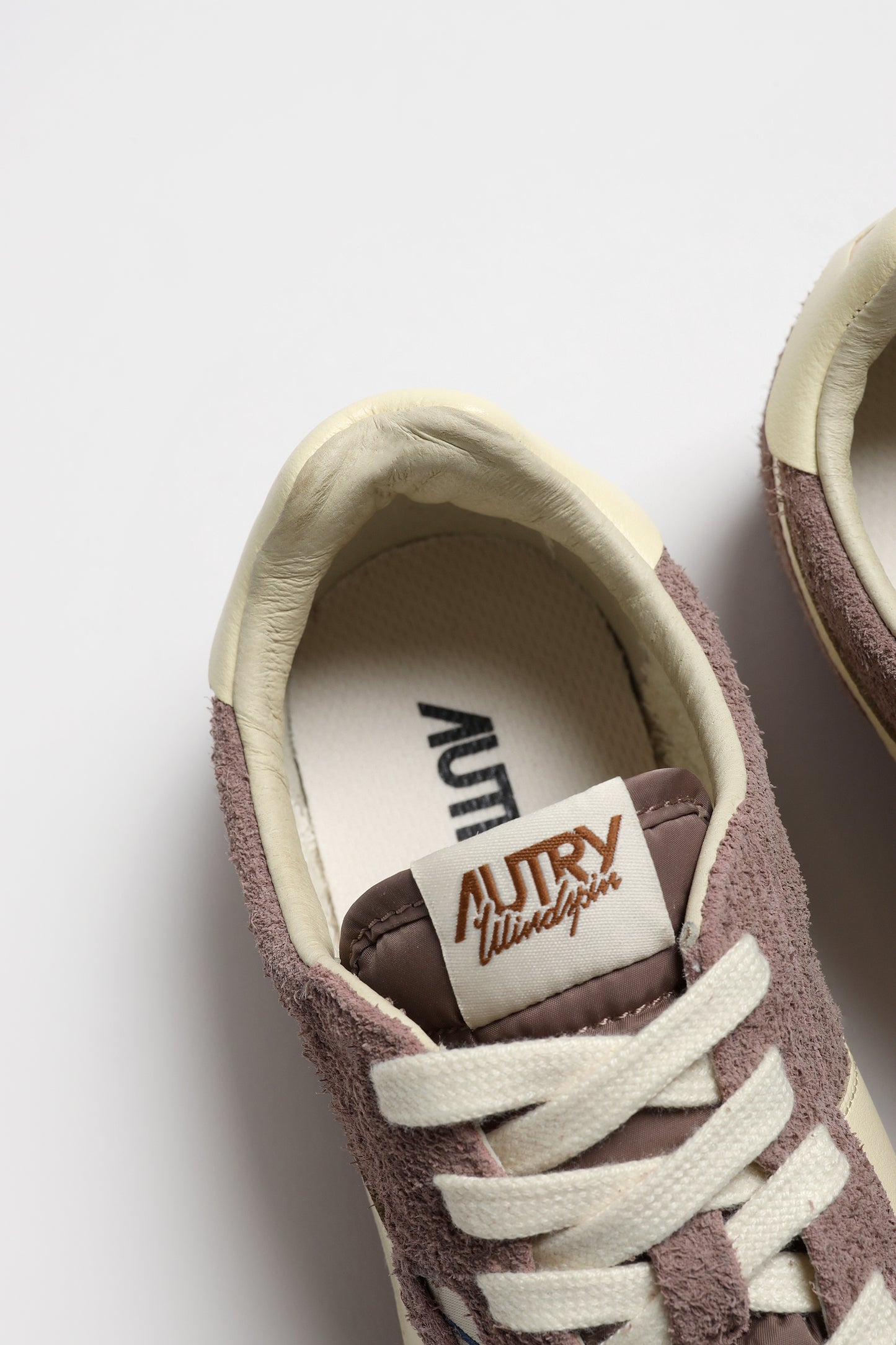 Sneaker Windspin in Suede Adrose Autry